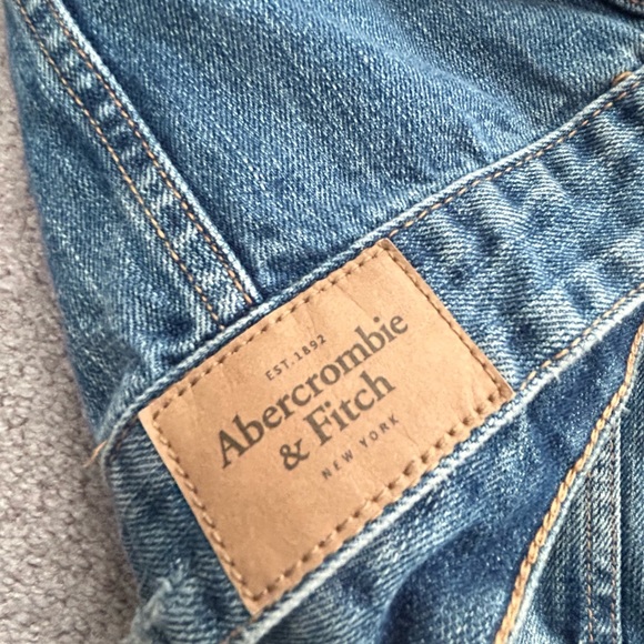 Abercrombie & Fitch -Blue Denim Jacket size M (women) - Picture 2 of 10
